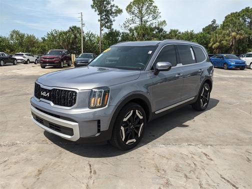 2024 Kia Telluride EX