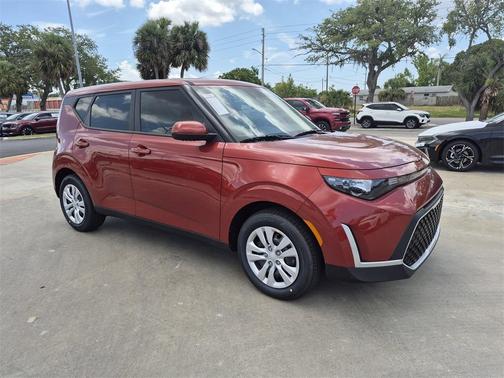 2025 Kia Soul LX
