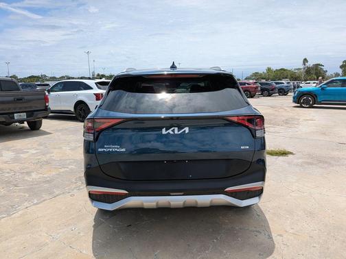 Blue 2024 Kia Sportage Hybrid EX