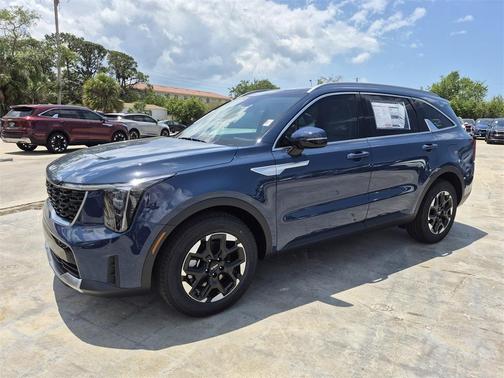2025 Kia Sorento S