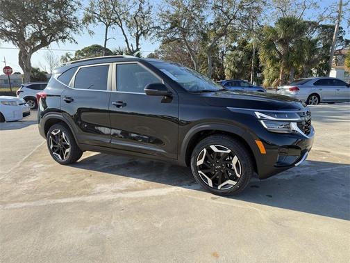 2025 Kia Seltos SX