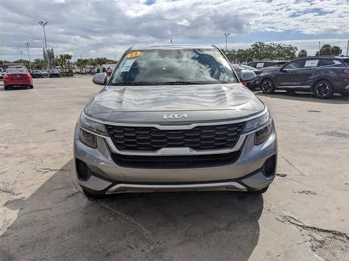 2023 Kia Seltos LX