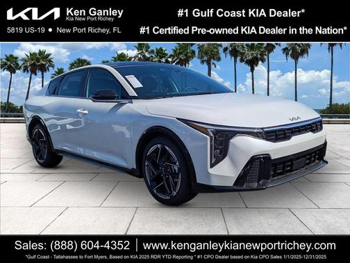 Snow White Pearl 2026 Kia K4 GT-LINE