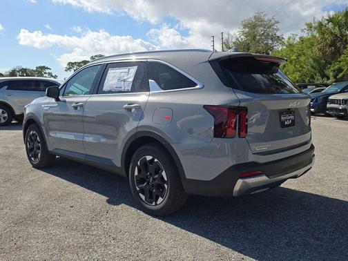 Wolf Gray 2026 Kia Sorento S