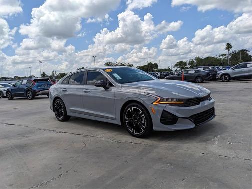 2023 Kia K5 GT-Line