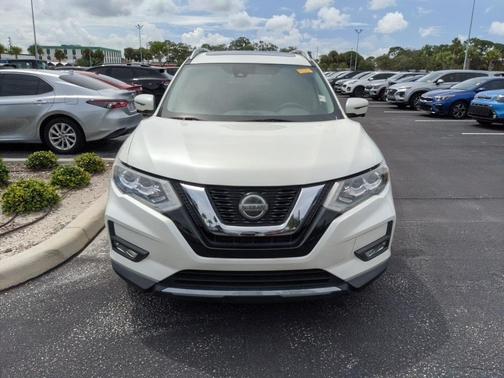 2020 Nissan Rogue SL