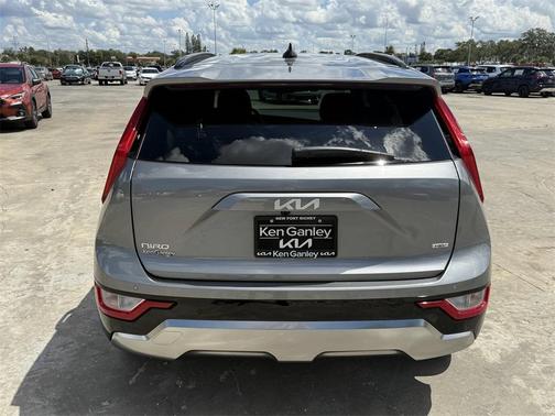 2025 Kia Niro EX Touring