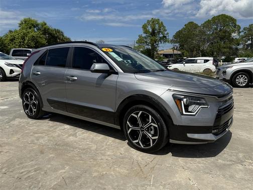 2025 Kia Niro EX Touring