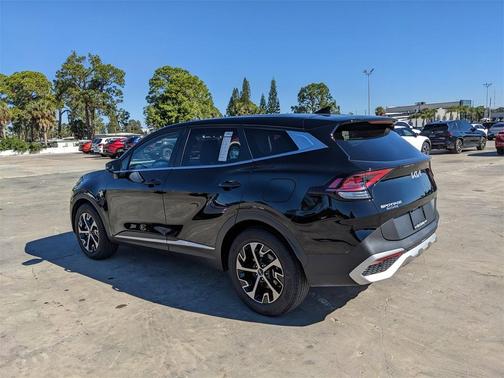 2025 Kia Sportage EX