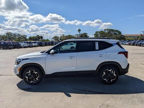 2025 Kia Seltos EX