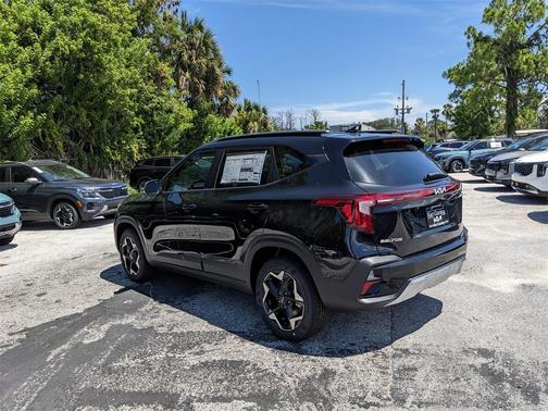2025 Kia Seltos S