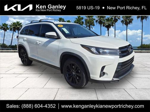 2019 Toyota Highlander SE