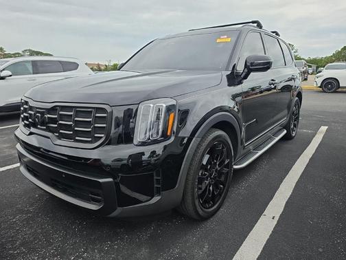 Ebony Black 2023 Kia Telluride SX-Prestige