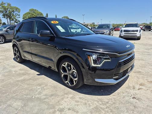 2023 Kia Niro EX Touring