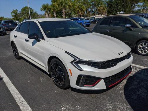 2025 Kia K5 GT-Line