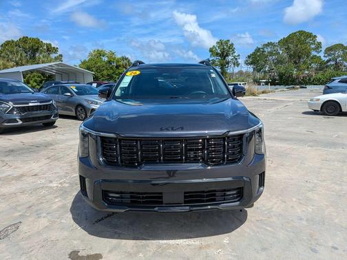 Gray 2026 Kia Sorento SX