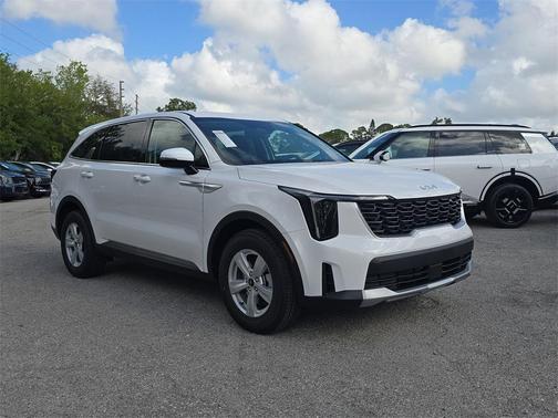 2026 Kia Sorento LX