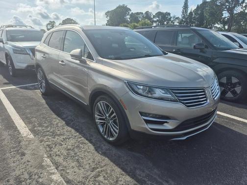 2015 Lincoln MKC Base