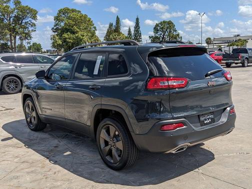 Rhino Clearcoat 2016 Jeep Cherokee Latitude