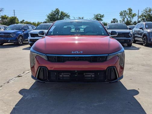 2025 Kia K4 GT-Line Turbo