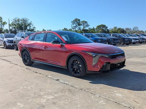 2025 Kia K4 GT-Line Turbo
