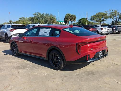 2025 Kia K4 GT-Line Turbo