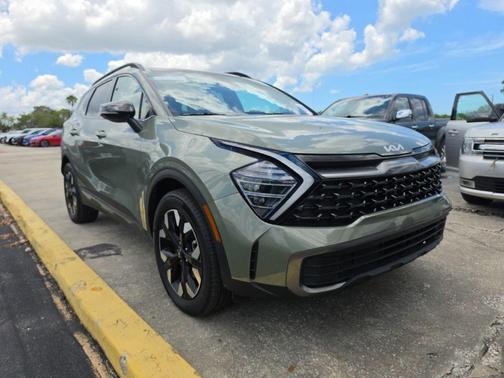 Jungle Green 2024 Kia Sportage Plug-In Hybrid X-Line