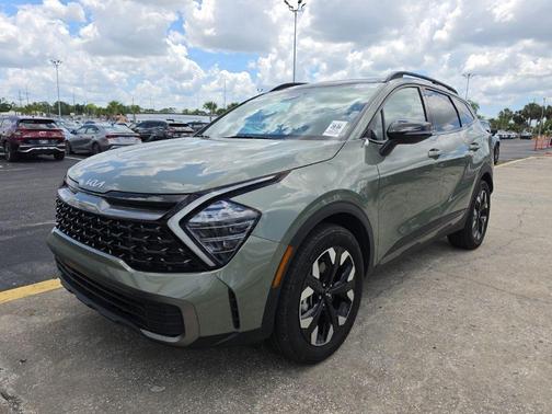 Jungle Green 2024 Kia Sportage Plug-In Hybrid X-Line