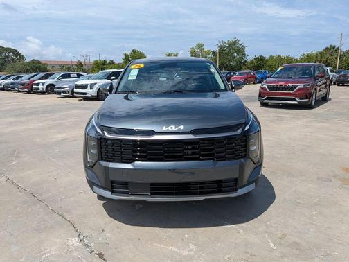 Gray 2026 Kia Sportage Hybrid S