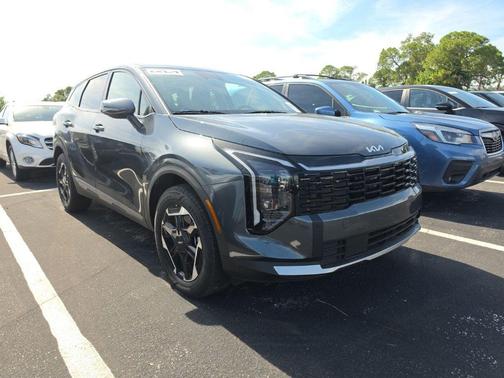 Gray 2026 Kia Sportage Hybrid S