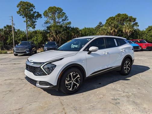 2025 Kia Sportage EX