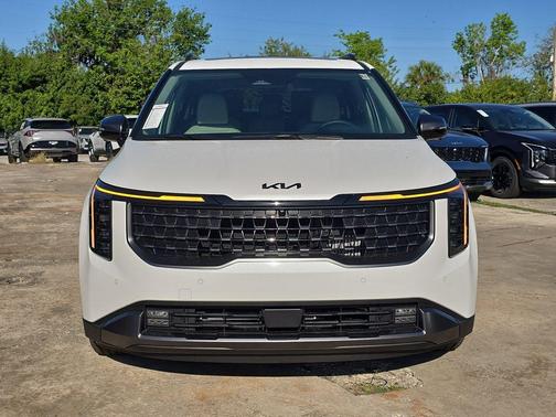 Snow White Pearl 2026 Kia Carnival Hybrid SX Prestige