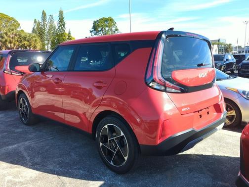 2023 Kia Soul EX
