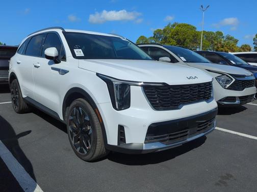2024 Kia Sorento EX