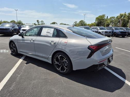 2025 Kia K5 GT-Line