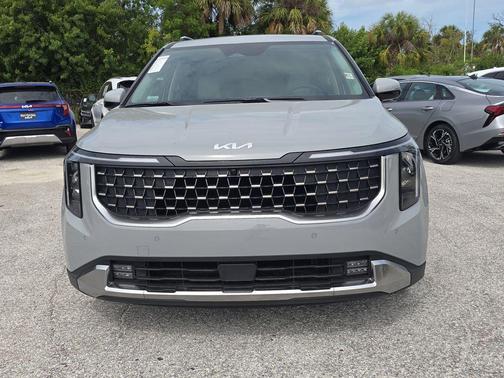 Ceramic Silver 2026 Kia Carnival SX