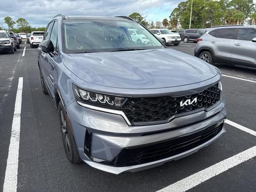 2022 Kia Sorento S