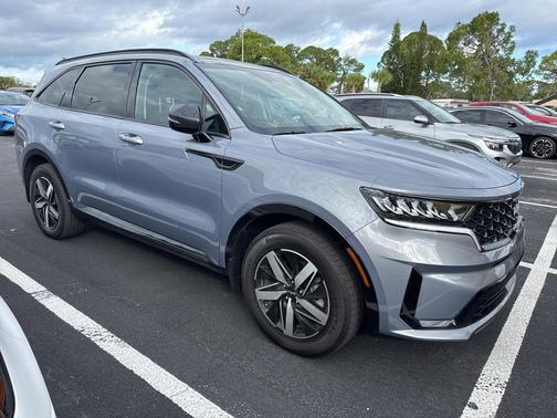 2022 Kia Sorento S
