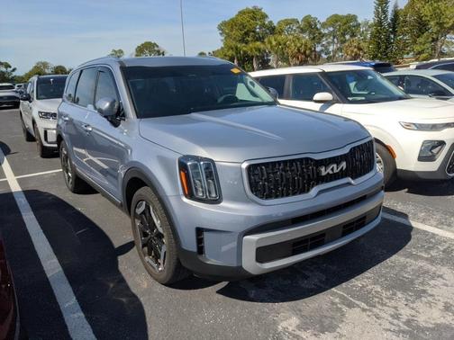 2024 Kia Telluride EX