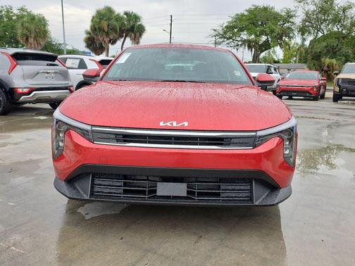 Currant Red 2026 Kia K4 LXS