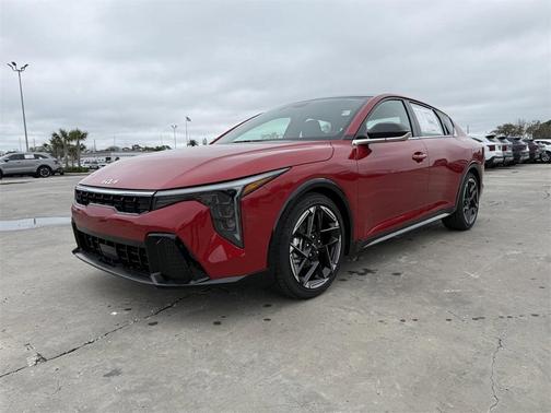 2025 Kia K4 GT-Line