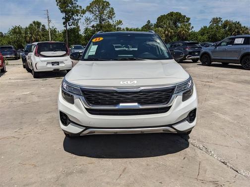 2023 Kia Seltos S
