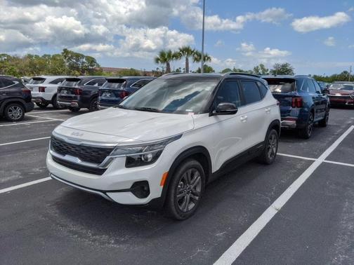 2023 Kia Seltos S