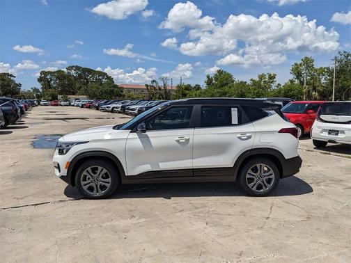 2023 Kia Seltos S