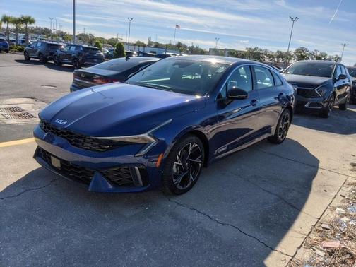 2025 Kia K5 GT-Line