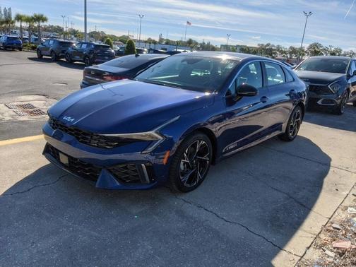2025 Kia K5 GT-Line