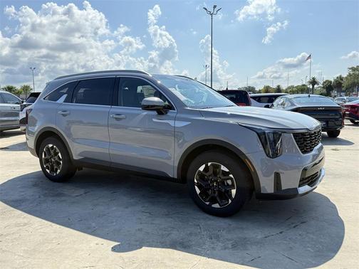 2025 Kia Sorento S