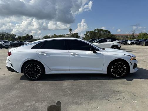 2023 Kia K5 GT-Line