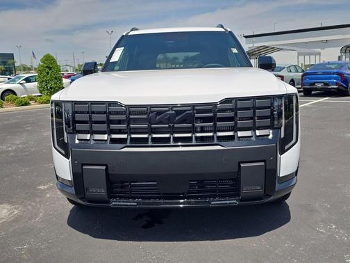 Glacial White Pearl 2027 Kia Telluride SX