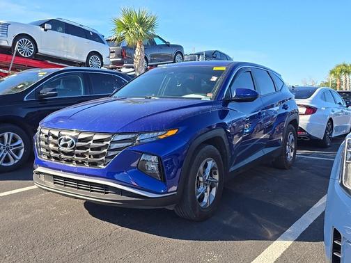 2022 Hyundai TUCSON SE
